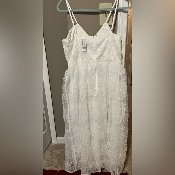 New York & Company White Midi Dress - Picture 5 of 5